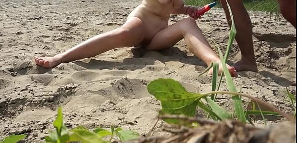  My 18yo teen makes a stranger cum on a nude beach   httpsonlyfans.comtransylvaniagirls